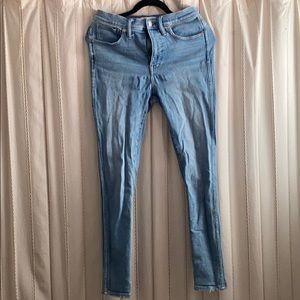 Madewell light wash skinny jeans size 28